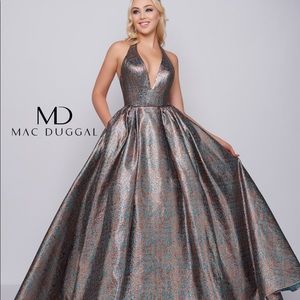 Mac Duggal Gown 66731H Teal/Copper Size: 0 - NWT